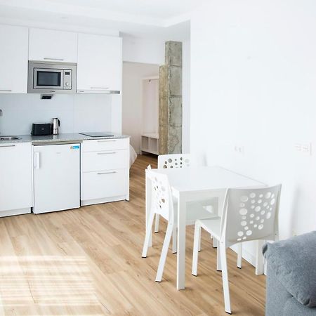 P1 O Grove Centro Puerto Apartment Exterior photo